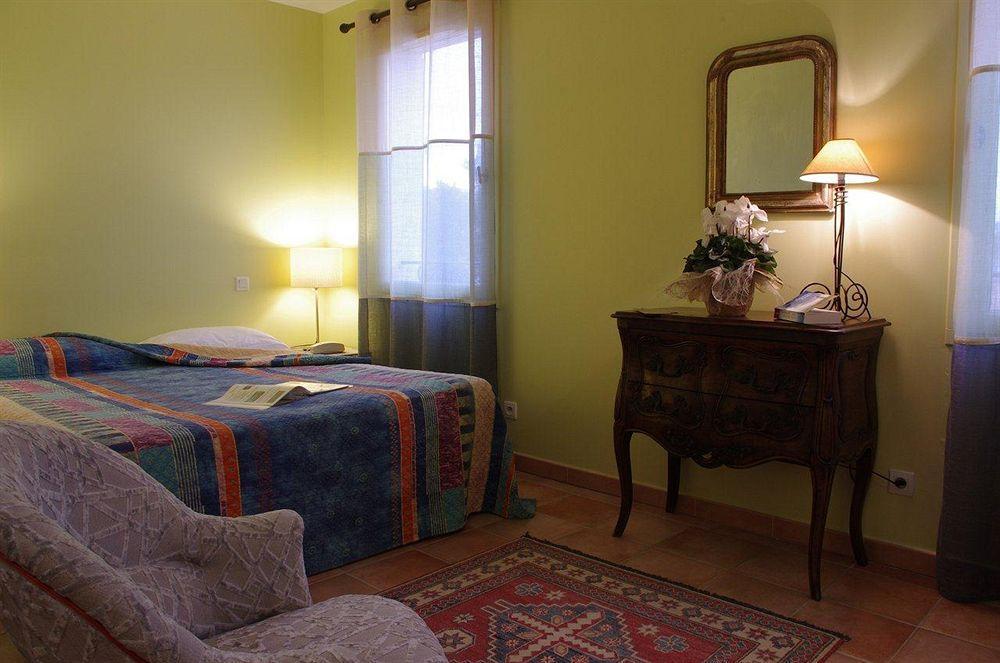 Vagnas Hotel La Bastide D'Iris מראה חיצוני תמונה