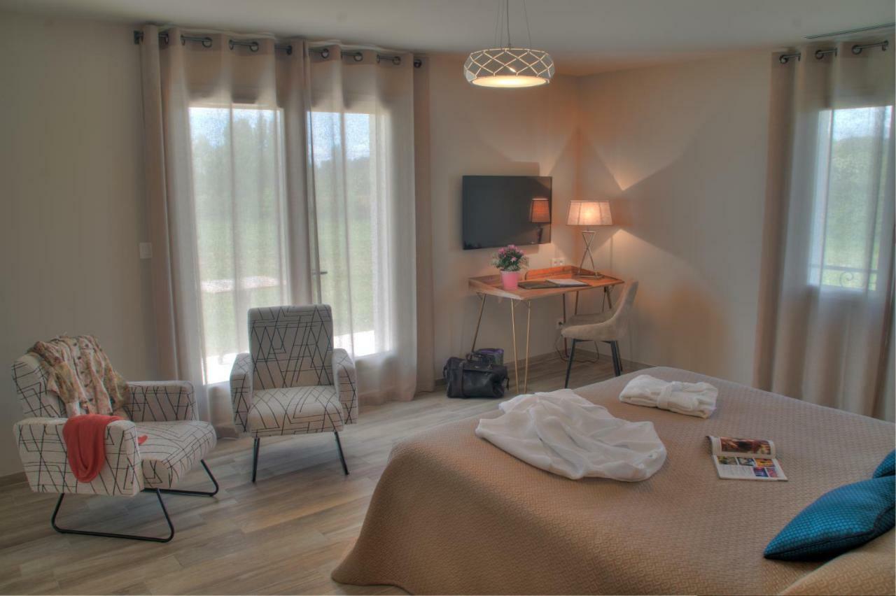 Vagnas Hotel La Bastide D'Iris מראה חיצוני תמונה